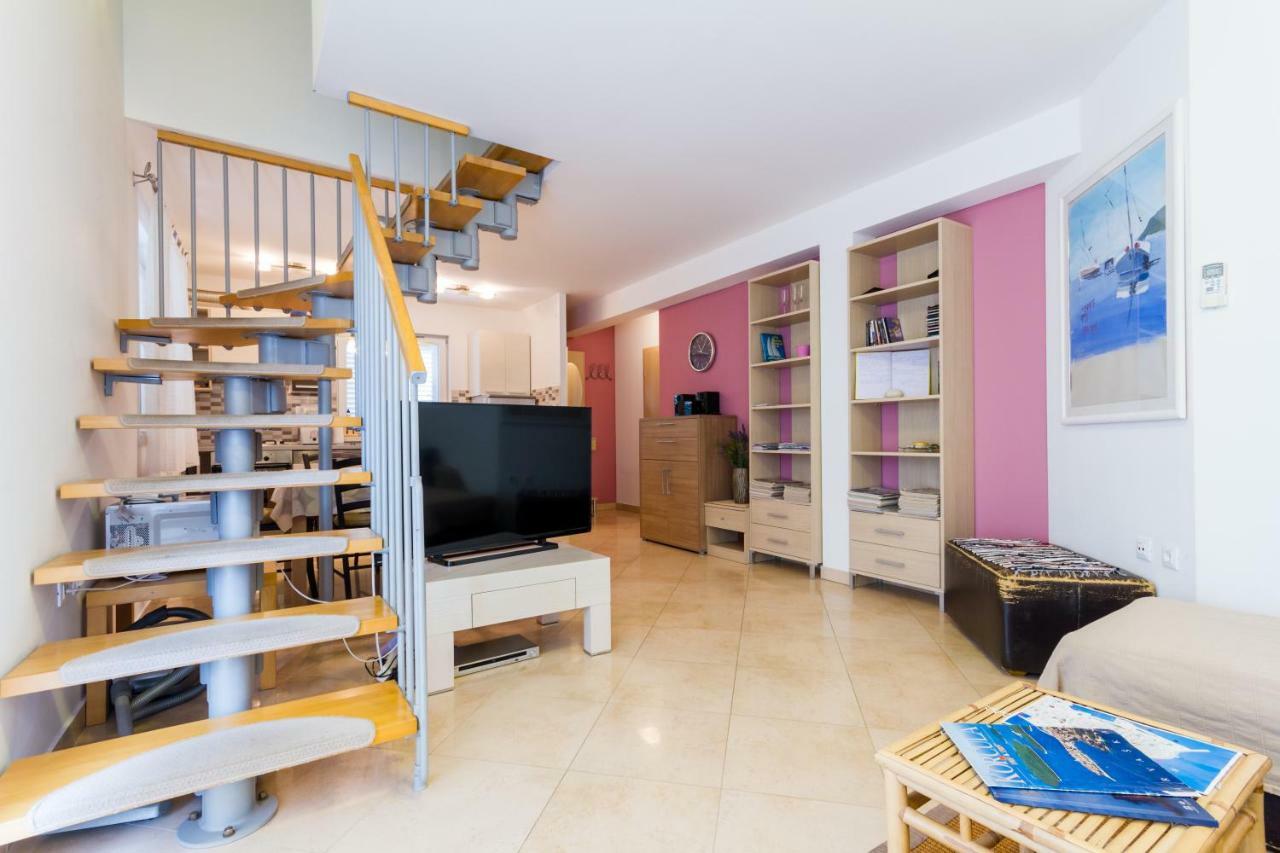 Apartments Viva Корчула Экстерьер фото